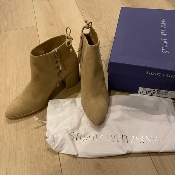 Stuart Weitzman Lofty Suede Boots - Picture 3 of 10